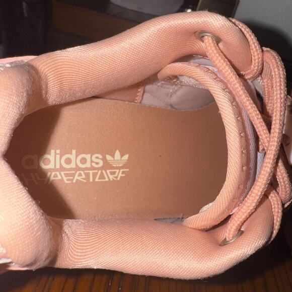 New Adidas Hyperturf Adventure Size 5 Men 6 Women Shoes Pink Butterfly Sneaker main image 10